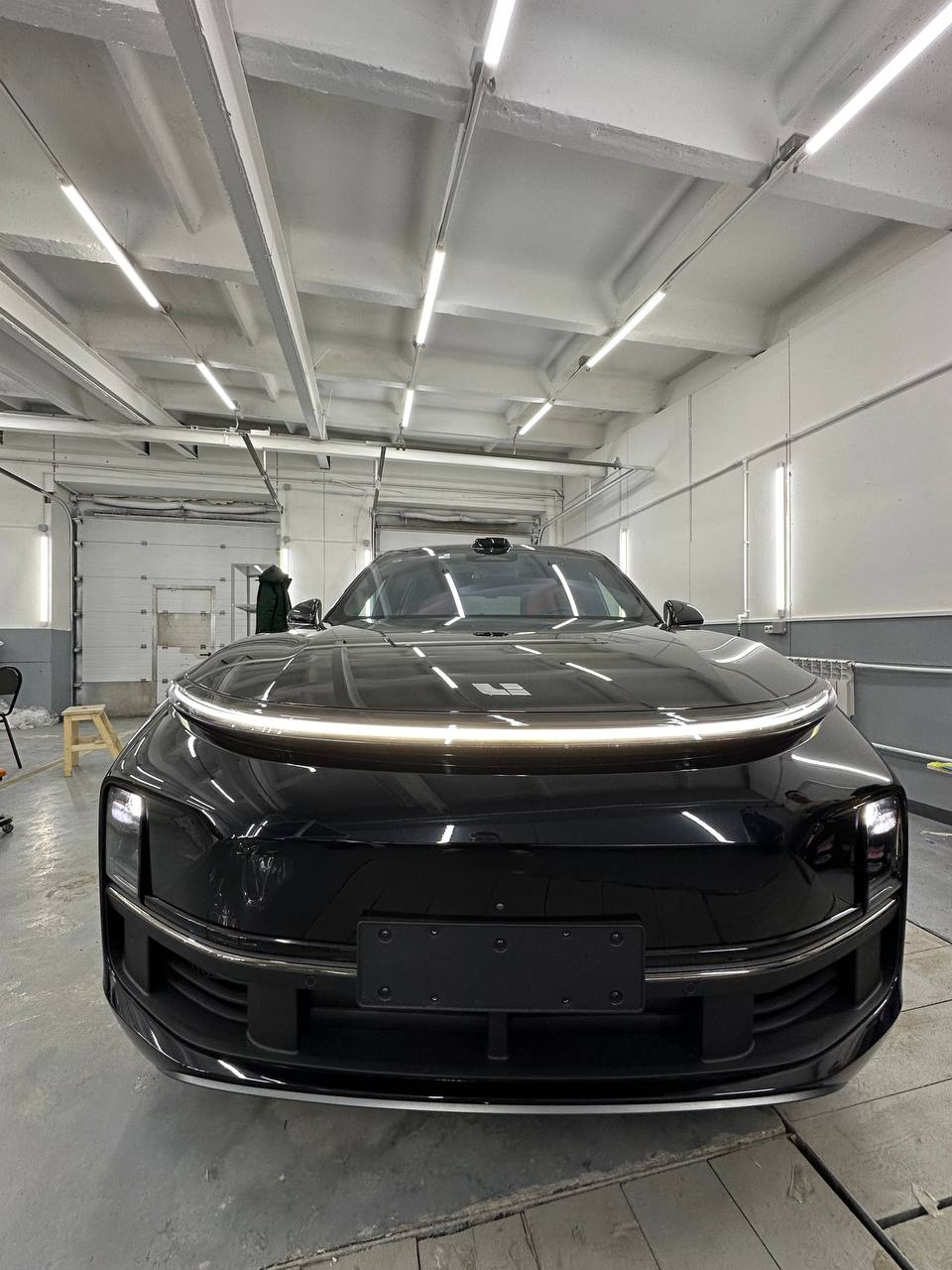 Русификация и оклейка полиуретановой пленкой Lixiang L9